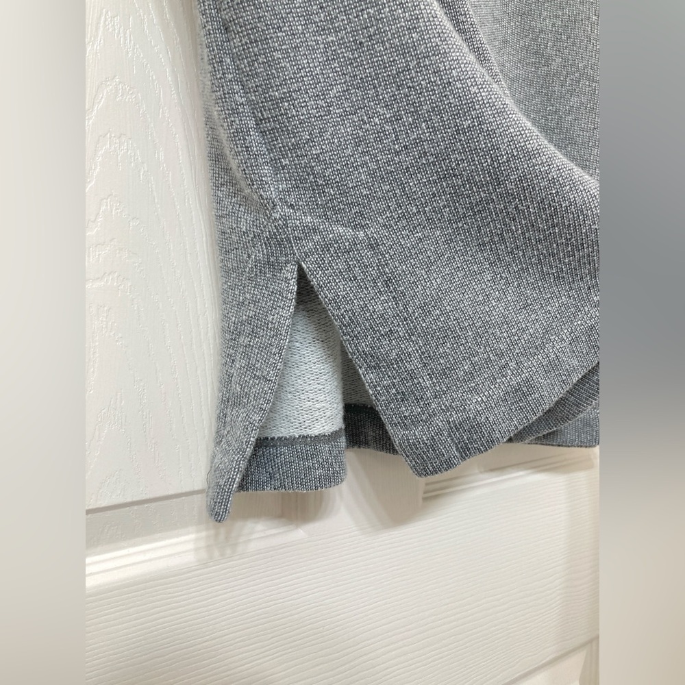 J. Crew Women’s Gray Oversized Funnel Neck Pullover Fleece Sweatshirt Small Cozy - Picture 4 of 7